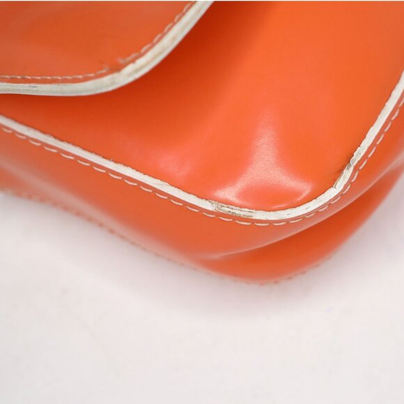 Vintage Guess Y2K Mini Baguette Shoulder Bag Orange Faux Leather White Trim - Picture 13 of 15